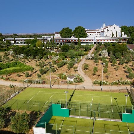Convento Do Espinheiro, Historic Hotel & Spa Evora Exterior photo Tennis courts at the hotel