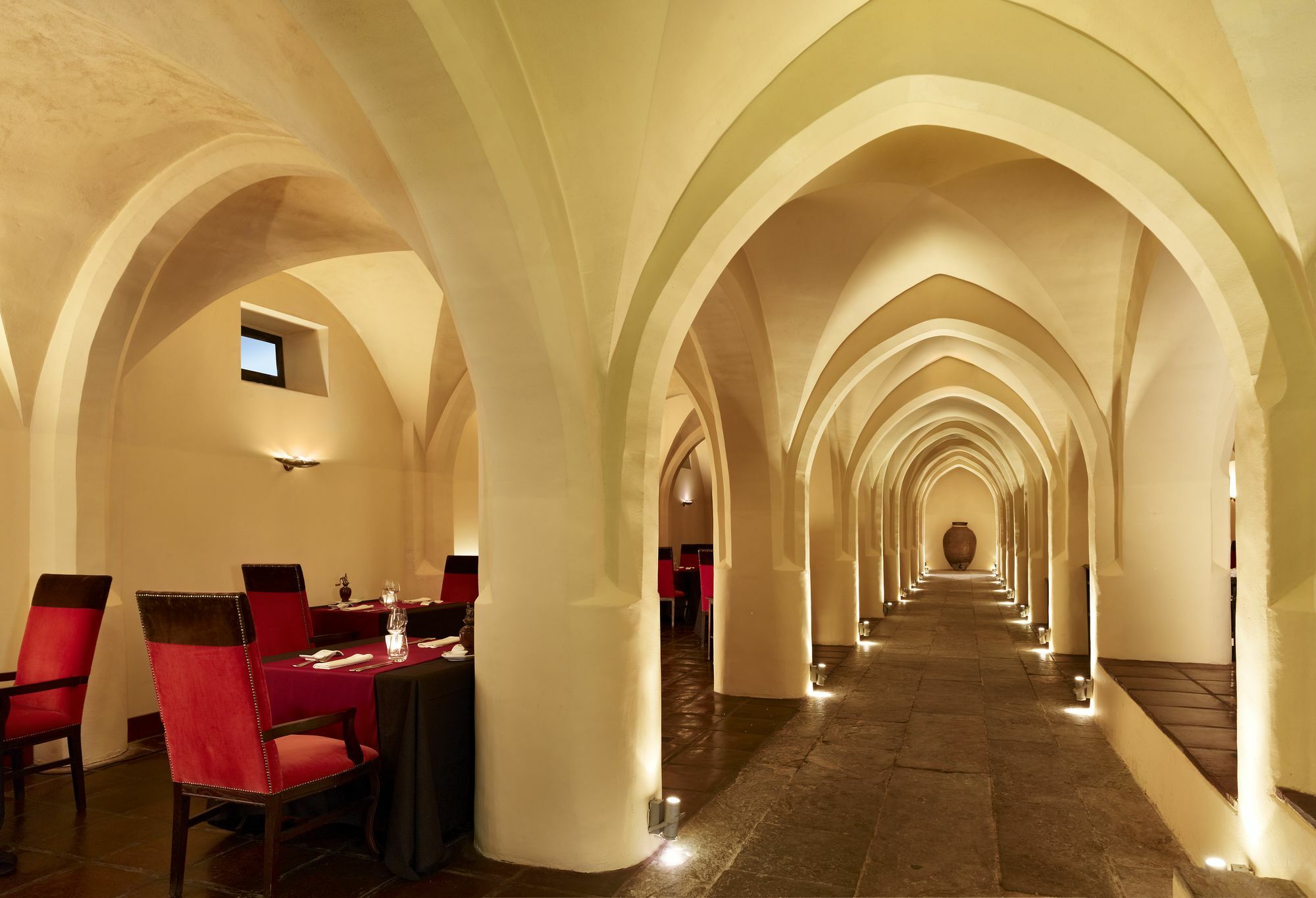 Convento Do Espinheiro, Historic Hotel & Spa Evora Exterior photo The restaurant